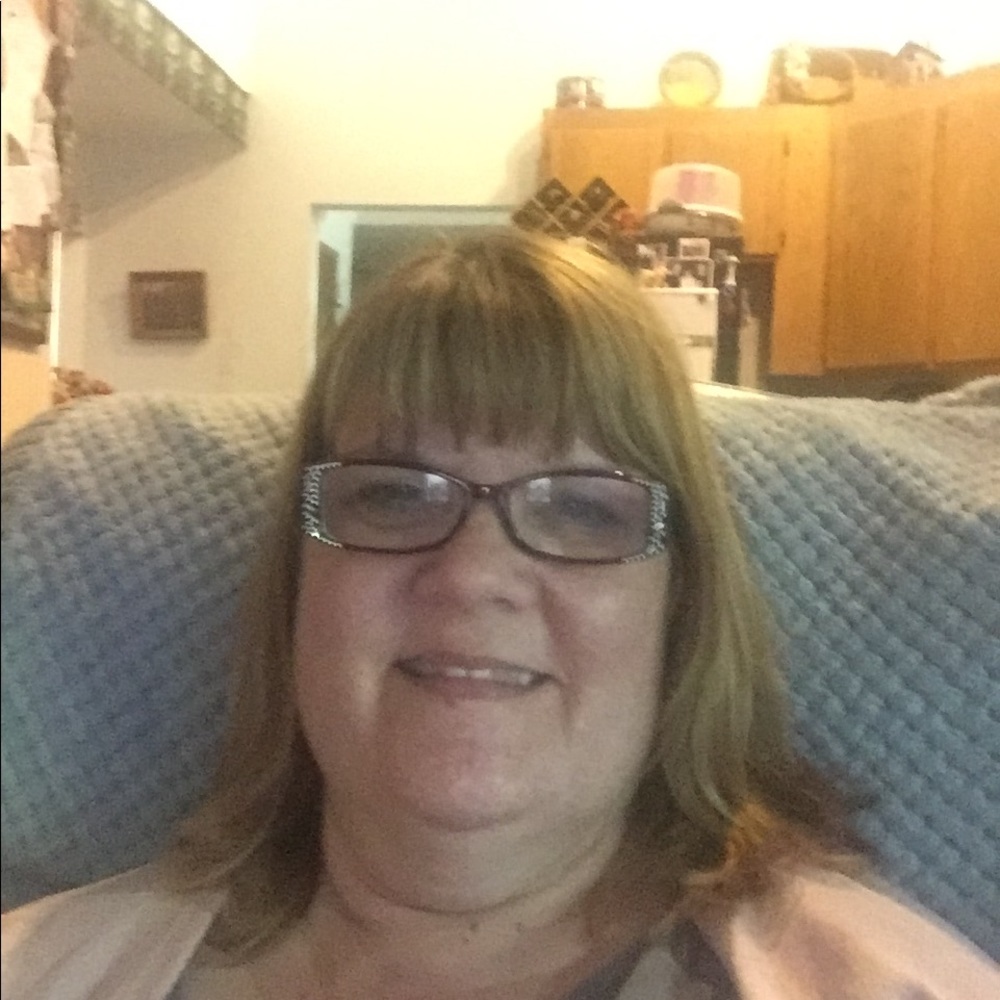 Meet your Posher, Brenda